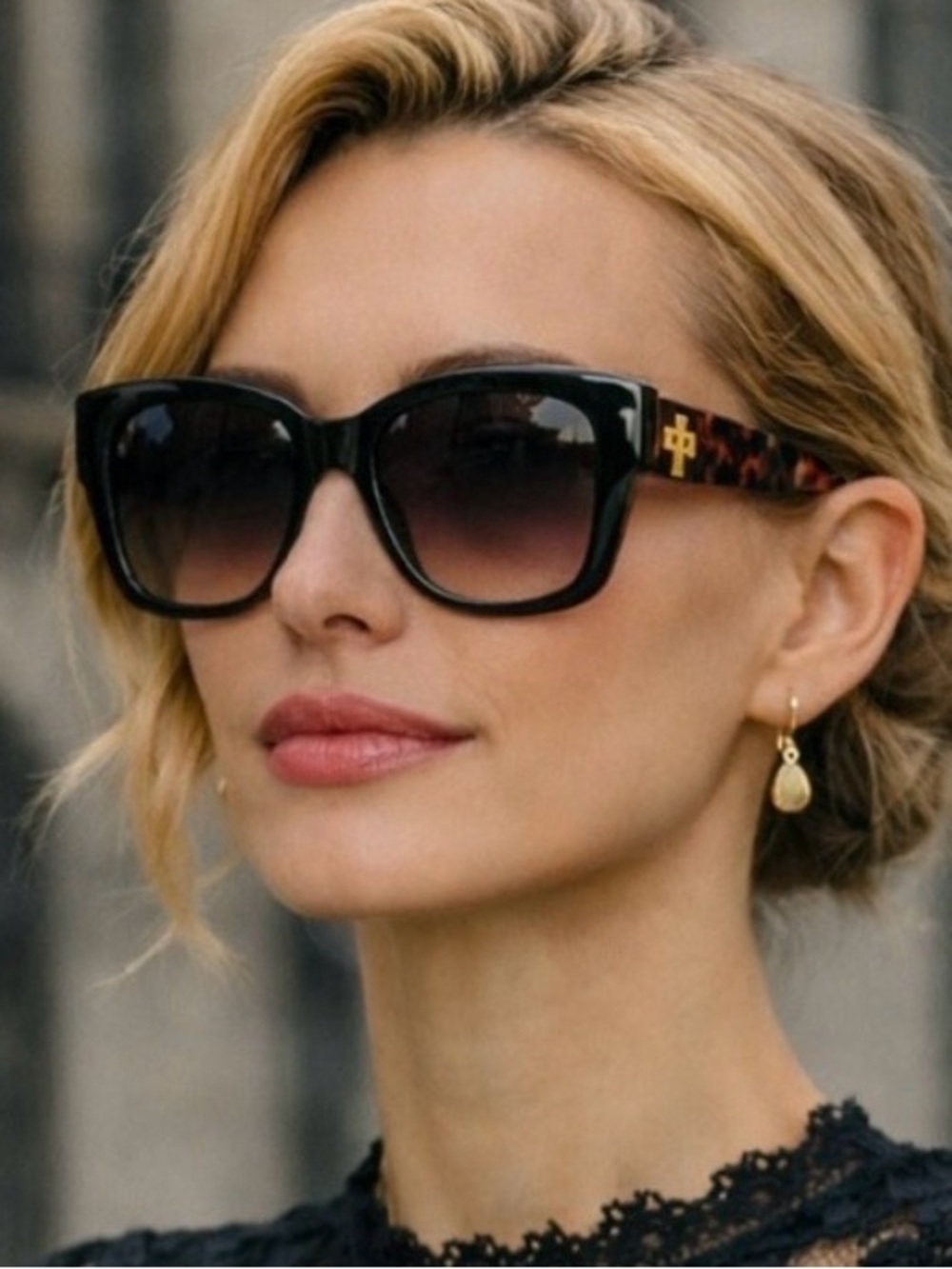 Tory Burch Sunglasses with extra black gradient lenses
